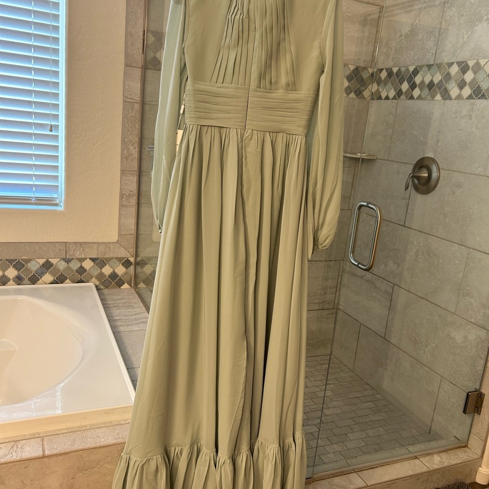 Elegant Sage Green Maxi Dress